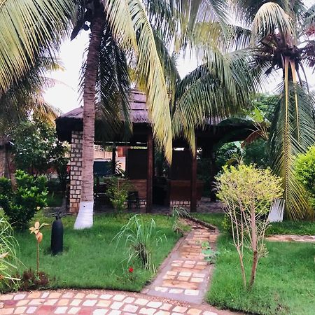 Maison d'hôtes Bohobé Naboty Toliara Extérieur photo